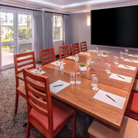 Stayeasy Century City Fokváros Kültér fotó