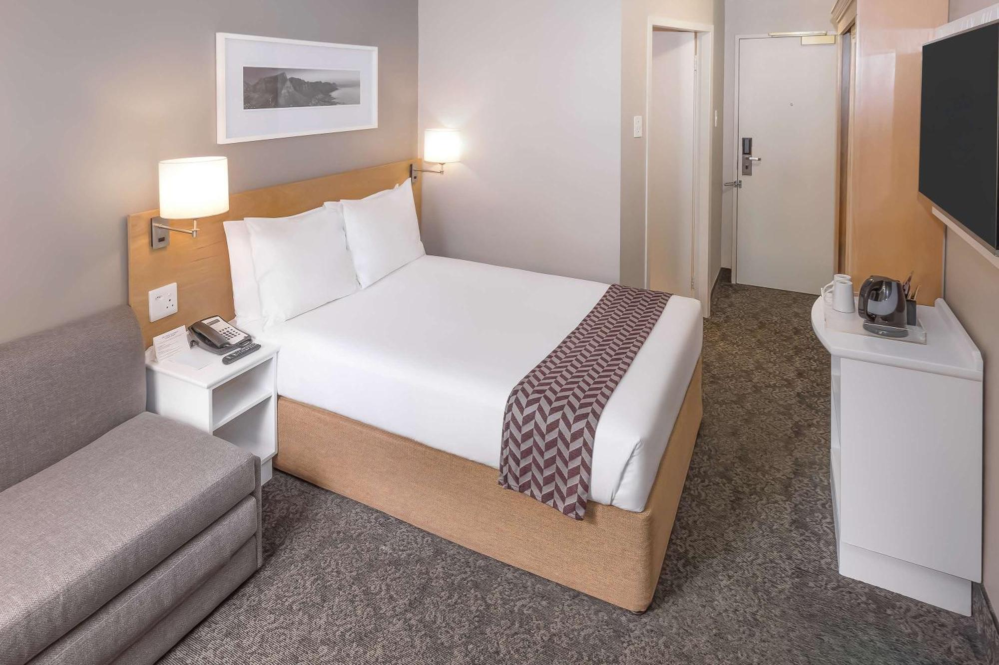 Stayeasy Century City Fokváros Kültér fotó